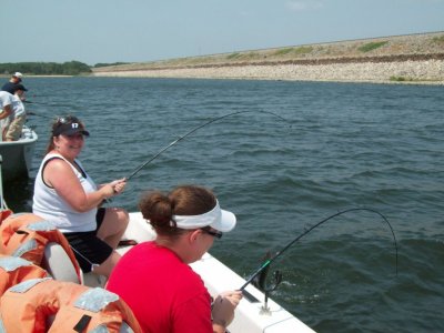 Lake Texoma striper fishing report